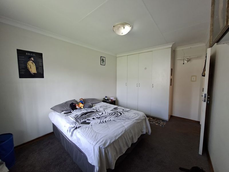 3 bedroom house and 1 bedroom cottage to LET - Photo 7