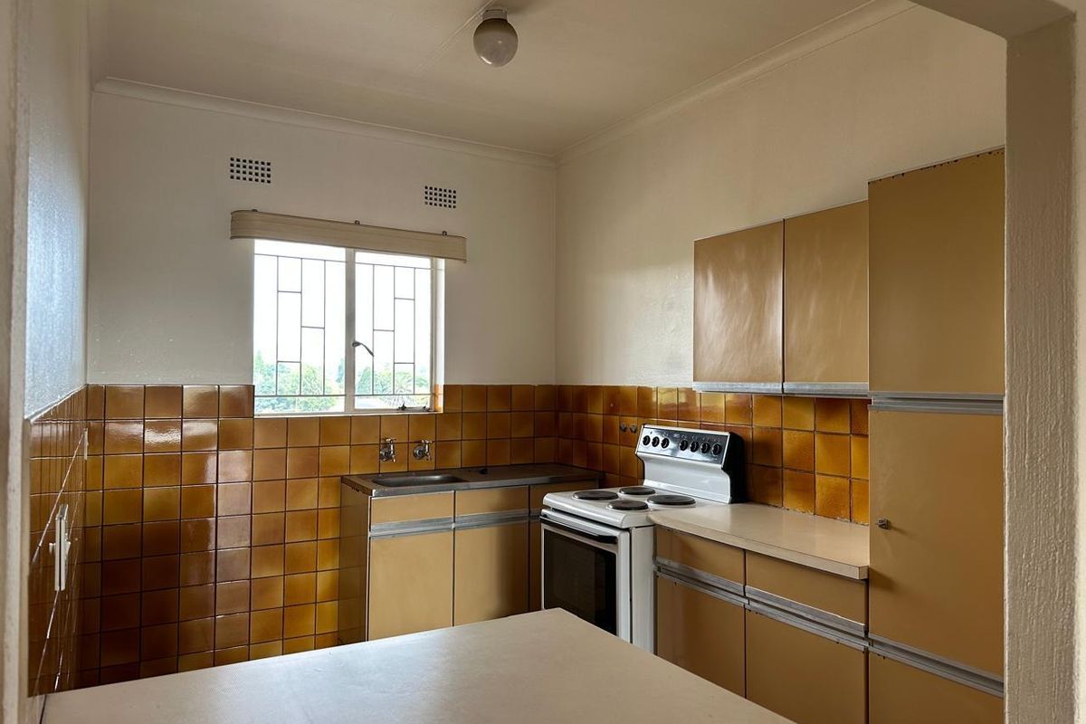 2-Bedroom Apartment TO LET in Eastleigh - Photo 5