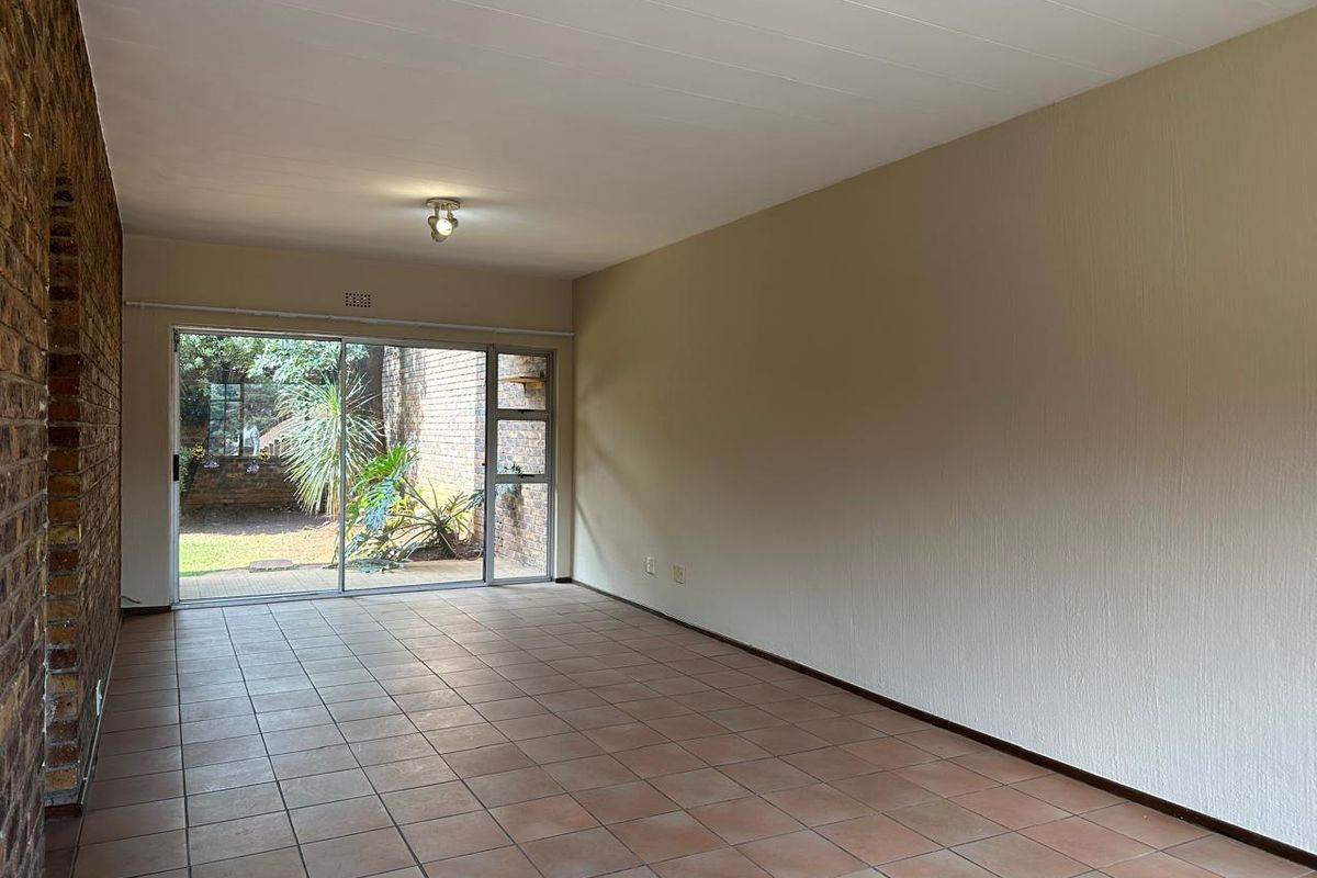 1-Bedroom Garden Apartment TO LET in Eastleigh - Photo 4