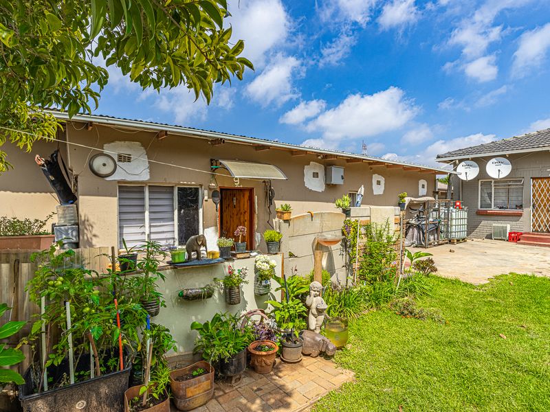 Investment property with rental income - Photo 8