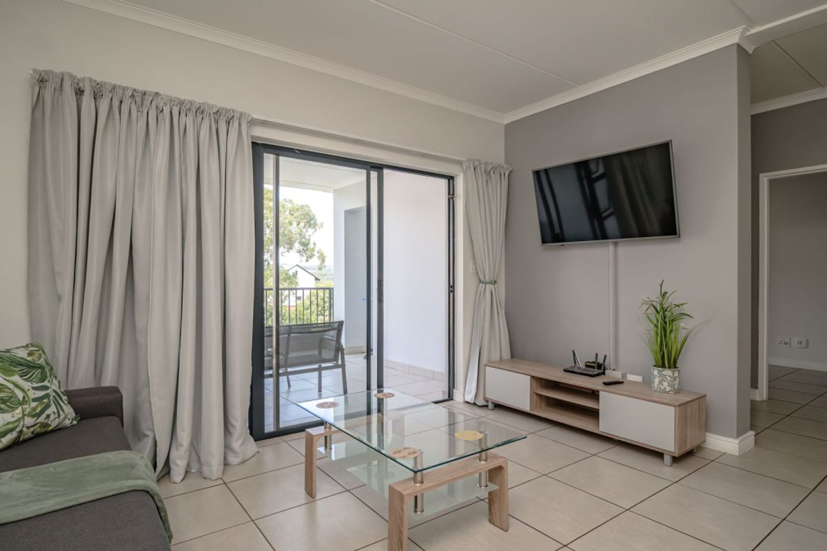 Modern 2-Bedroom Apartment for Sale in Sawgrass, Greenstone Hill - Photo 4