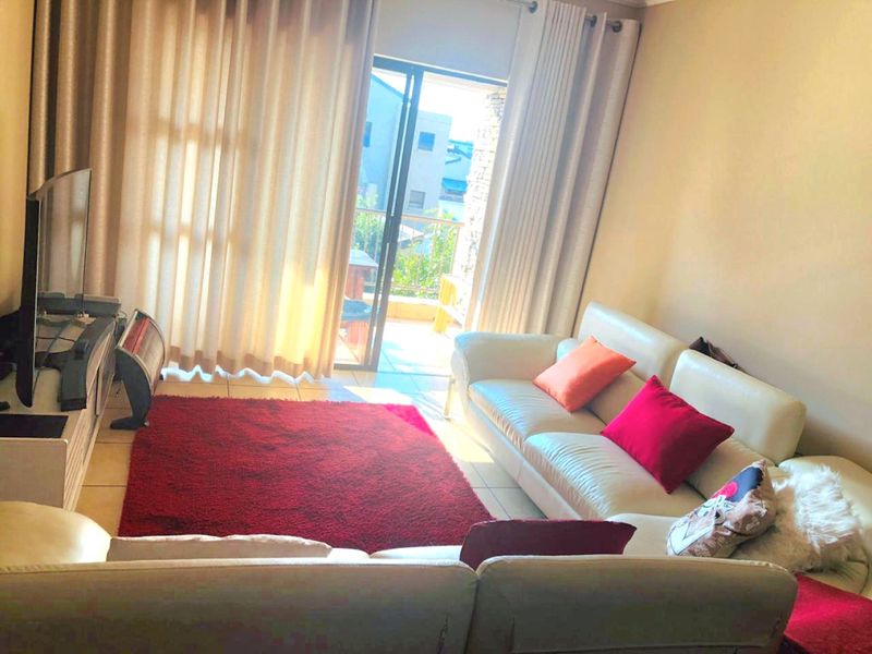 Modern 2-Bedroom Apartment for Sale in Sawgrass, Greenstone Hill - Photo 8
