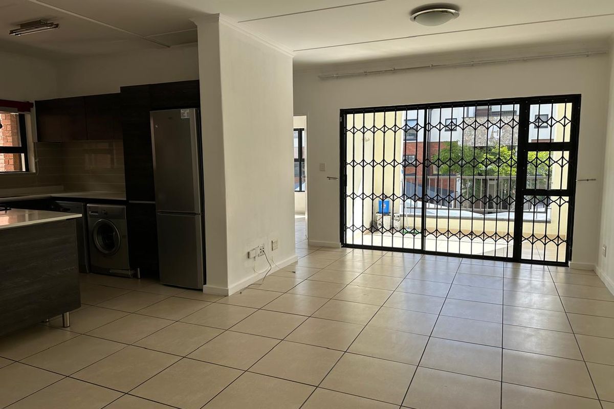 Greenstone Crest | 3 Bed | 2 Bath | FF | Available Immediately - Photo 4