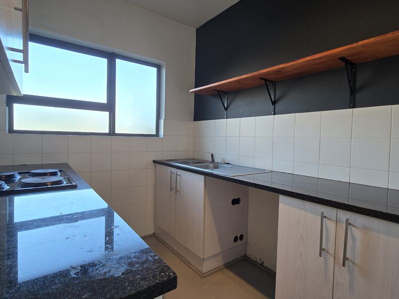 Spacious 1 bedroom in Edenvale TO LET - Photo 6