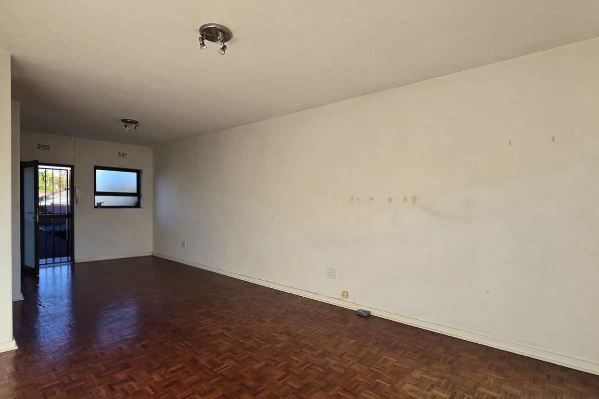 Spacious 1 bedroom in Edenvale TO LET - Photo 3