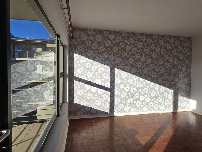 Spacious 1 bedroom in Edenvale TO LET - Photo 4