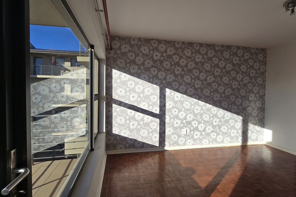 Spacious 1 bedroom in Edenvale TO LET - Photo 4