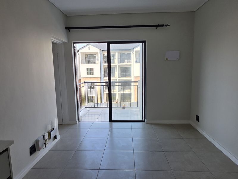 Stylish Brand New 1 Bedroom Apartment To Rent | The Reid Lifestyle Estate - Photo 4