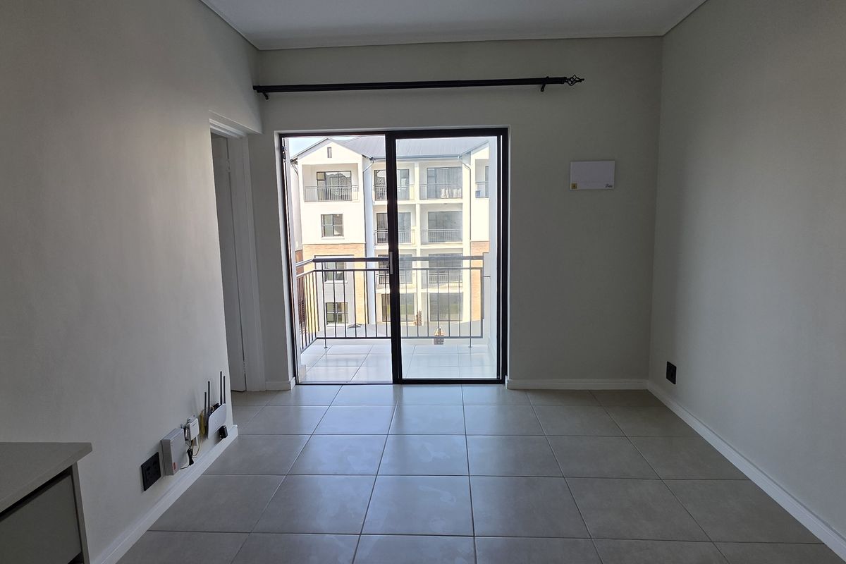 Stylish Brand New 1 Bedroom Apartment To Rent | The Reid Lifestyle Estate - Photo 4