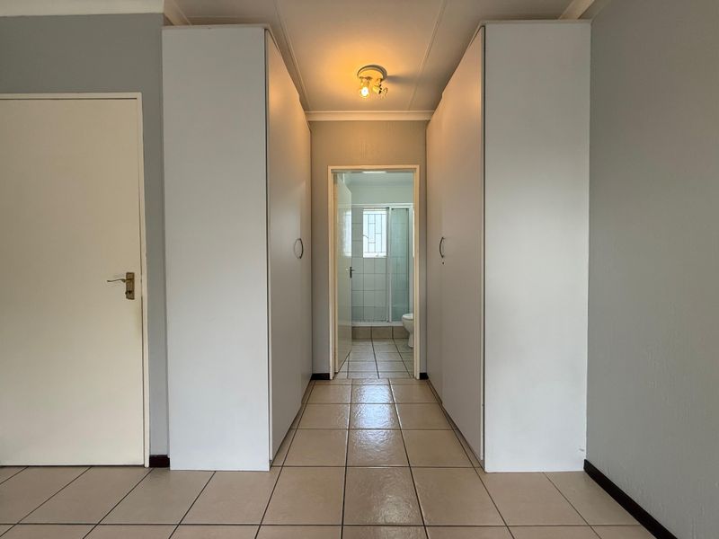 3 bedroom 2 bathroom lockup and go in Aloe Ridge 1 - Photo 6