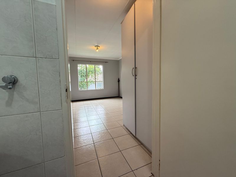 3 bedroom 2 bathroom lockup and go in Aloe Ridge 1 - Photo 7