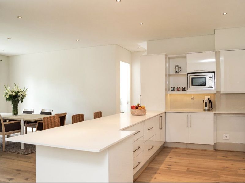 2 Bedroom Apartment / Flat to Rent in Dunkeld West - Photo 3