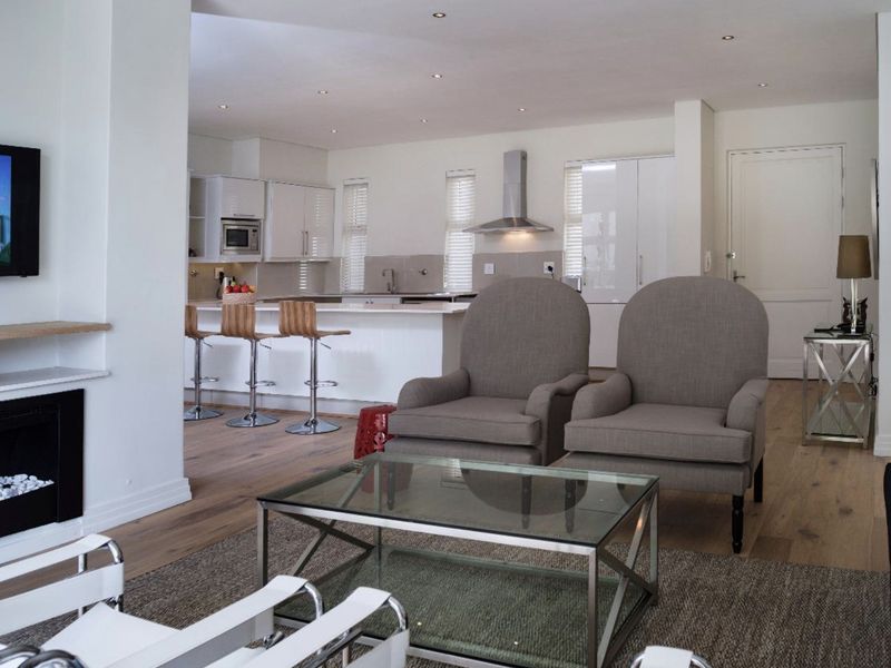 2 Bedroom Apartment / Flat to Rent in Dunkeld West - Photo 2
