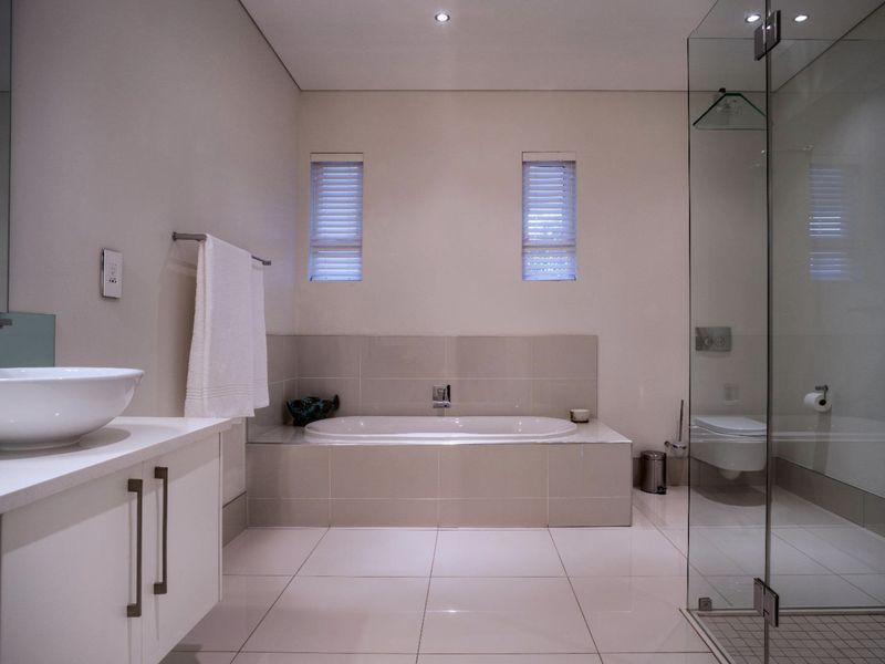 2 Bedroom Apartment / Flat to Rent in Dunkeld West - Photo 9