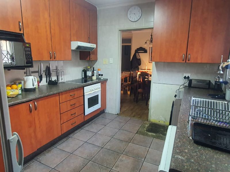 Cozy 3 bedroom home TO LET - Photo 7