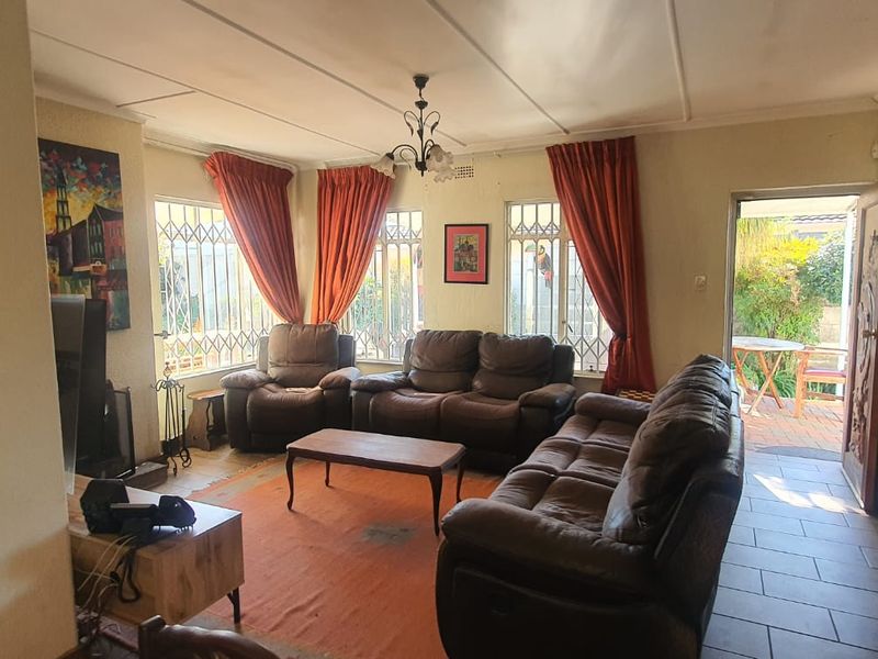 Cozy 3 bedroom home TO LET - Photo 5