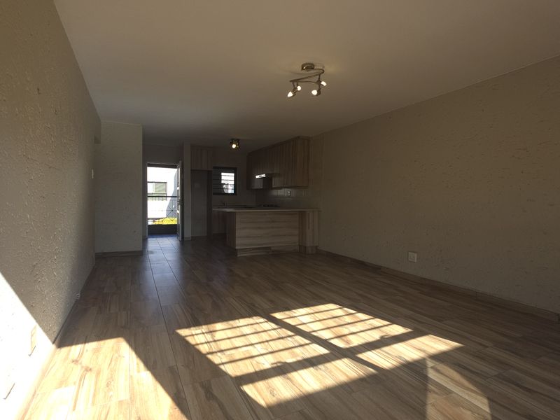 Newly renovated 3 bed 2 bath upstairs unit. - Photo 2