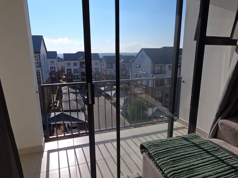 Stylish 3rd Floor Apartment in The Reid Lifestyle Estate - Photo 7