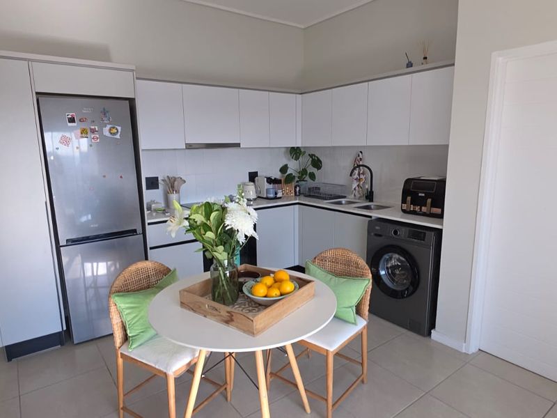 Stylish 3rd Floor Apartment in The Reid Lifestyle Estate - Photo 6