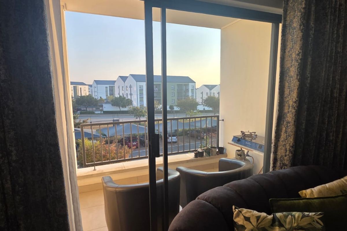 Immaculate 2 Bed | 2 Bath Apartment To Rent In The Reid Lifestyle Estate – Available 1 September - Photo 5