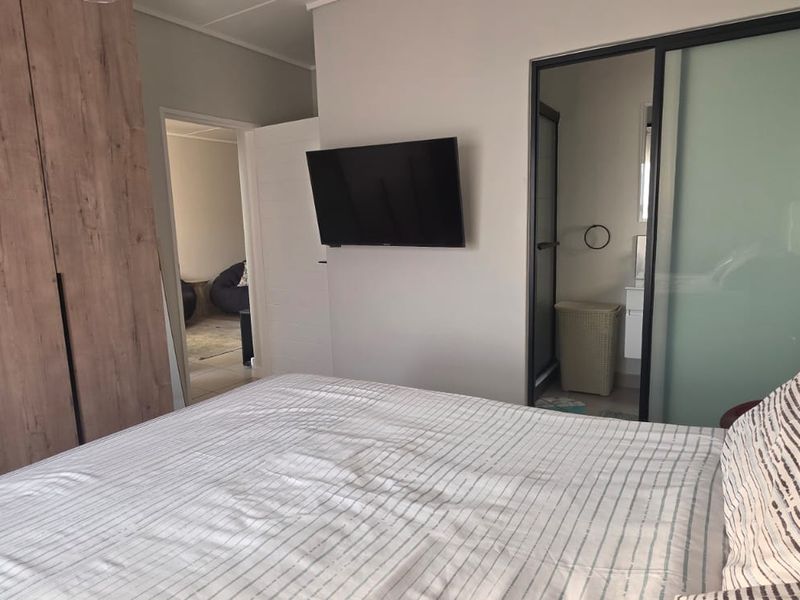 Immaculate 2 Bed | 2 Bath Apartment To Rent In The Reid Lifestyle Estate – Available 1 September - Photo 8
