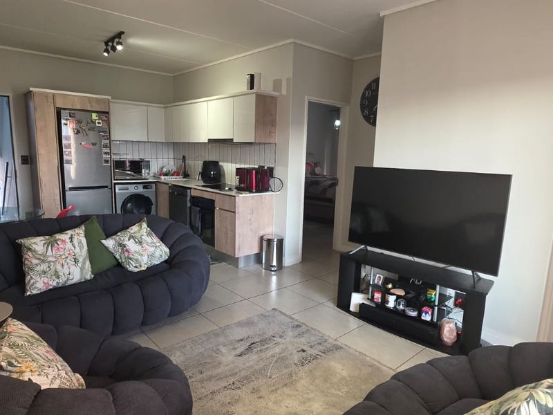 Immaculate 2 Bed | 2 Bath Apartment To Rent In The Reid Lifestyle Estate – Available 1 September - Photo 4