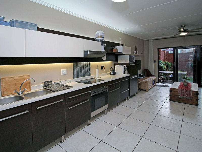 Serene Garden Apartment – Modern, Secure, and Move-In Ready! - Photo 10