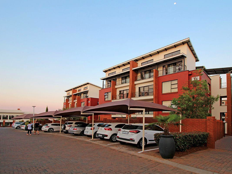 Serene Garden Apartment – Modern, Secure, and Move-In Ready! - Photo 2