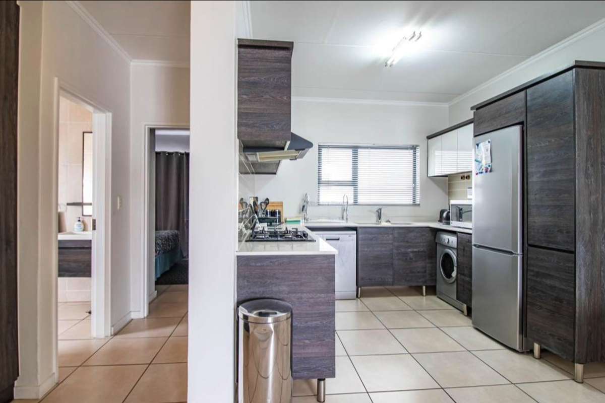 Modern, Secure, and Move-In Ready! - Photo 4