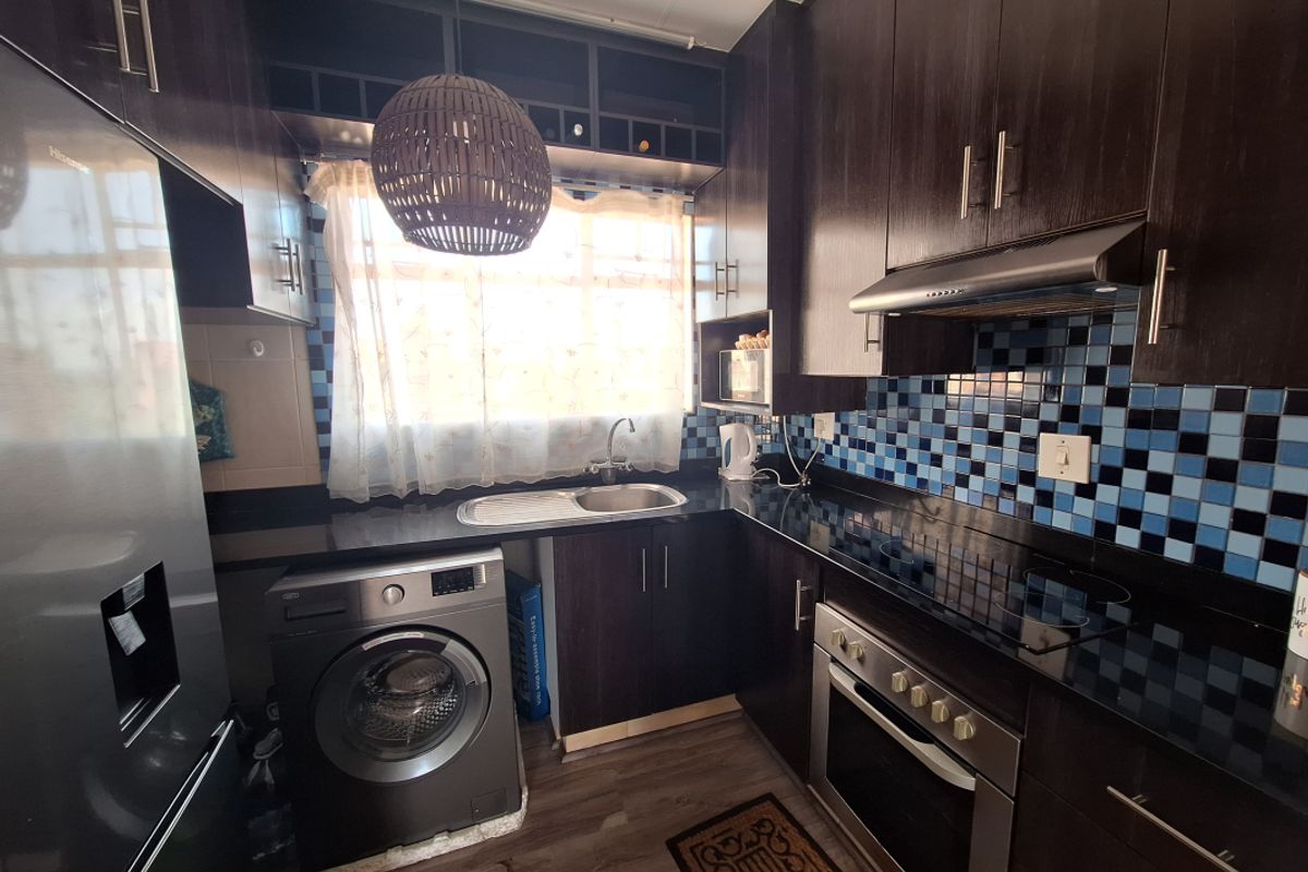 2 Bedroom Apartment Eden Glen- For Sale - Photo 4