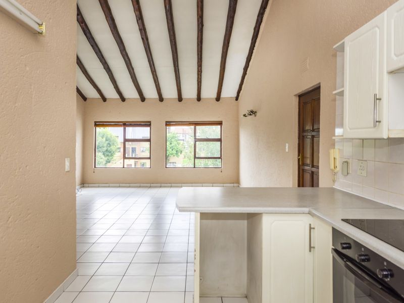 2-Bedroom Townhouse for Sale - Photo 7