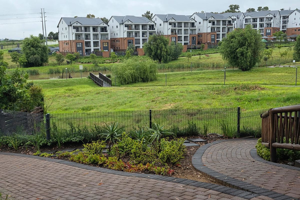 Brand New 2 Bedroom, 2 Bathroom Apartment To Rent – The Reid, Linbro Park - Photo 2