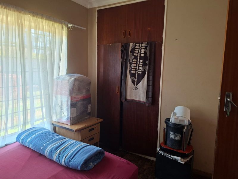 Calling all Investors!!!! 3 bedroom house for sale in Eastleigh. - Photo 7