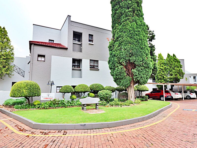 Modern Garden Apartment with Pool & Inverter System in the Complex - Photo 2