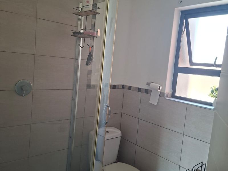 1 Bedroom Apartment For Sale In Sebenza - Lock & Go!!! - Photo 7