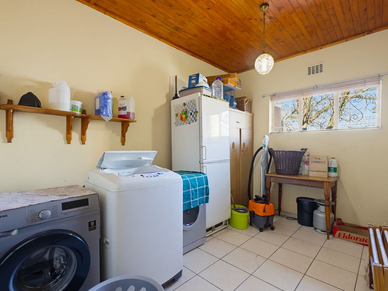 Family home in boomed area in Croydon. - Photo 10