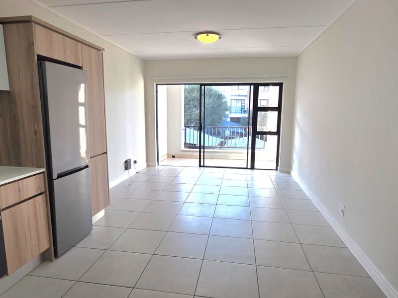 Stylish 2 Bedroom Apartment for Sale – The Reid, Linbro Park - Photo 2