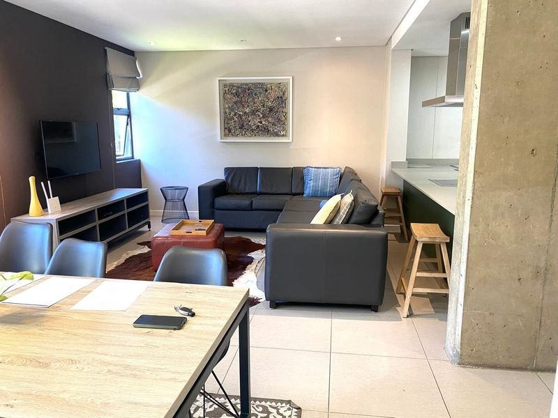 2 Bedroom Fully Furnished Modern Apartment in Belmont Parkmore - Photo 3