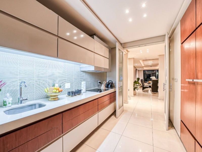 Apartment Rental Monthly In Sandton - Photo 7