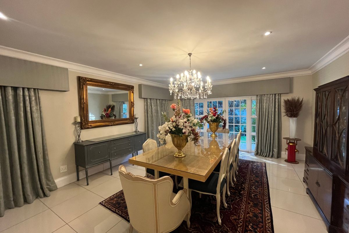 Freestanding Rental Monthly In Sandton - Photo 4