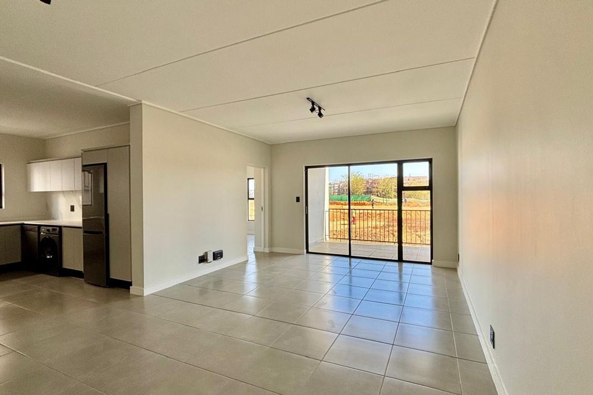 3 BED 2 BATH APARTMENT FOR RENT IN WATERFALL MIDRAND - Photo 2