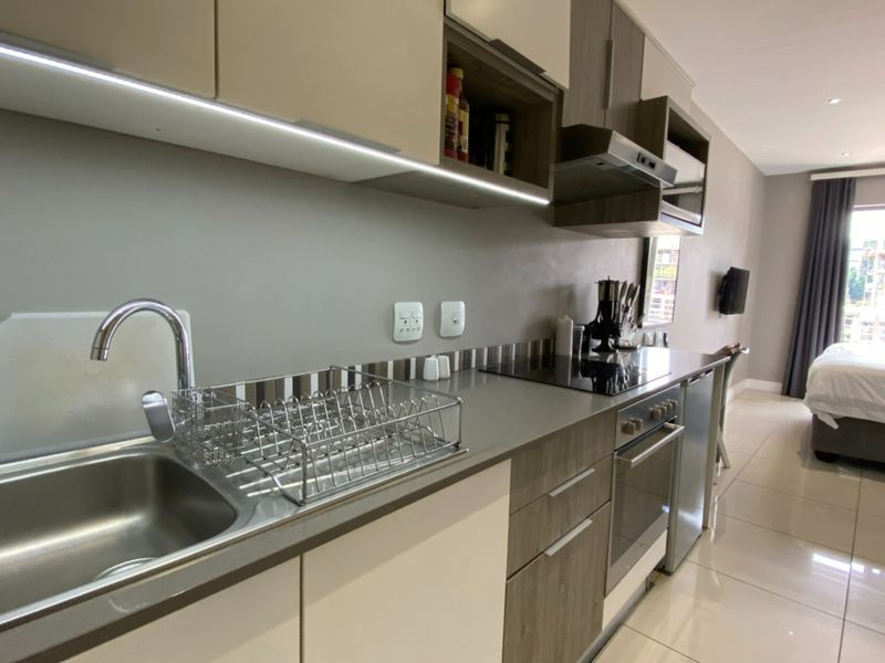 Studio Apartment at The Capital on Bath - Photo 3