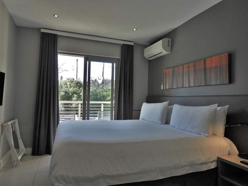 Studio Apartment at The Capital on Bath - Photo 4