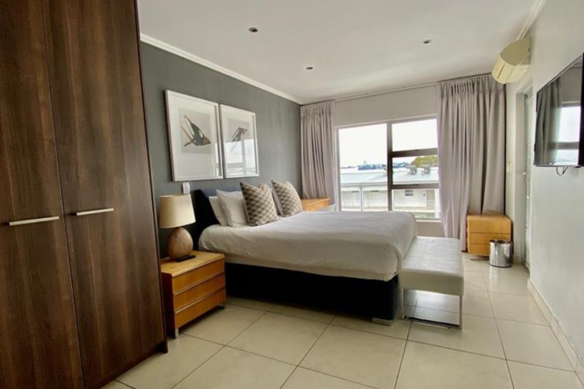 Apartment For Sale In Sandton - Photo 2