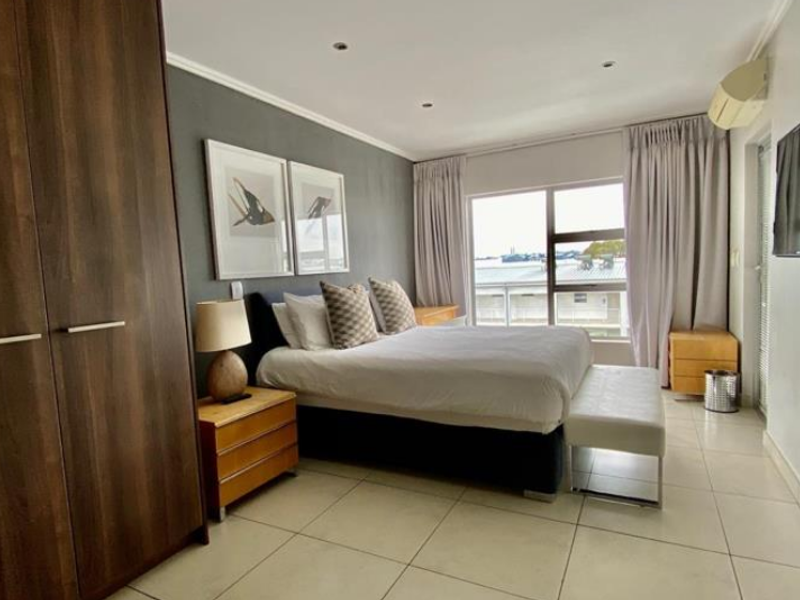 Apartment For Sale In Sandton - Photo 2
