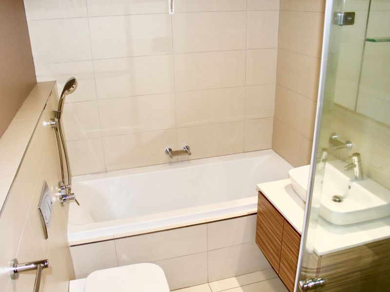 Apartment For Sale In Sandton - Photo 6