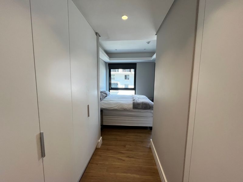 Apartment For Sale In Johannesburg - Photo 6