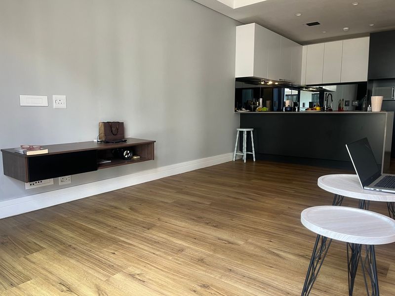 Apartment For Sale In Johannesburg - Photo 10