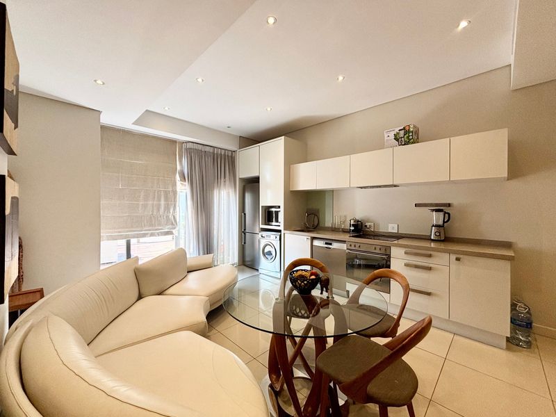 2 BED 2 BATH FULLY FURNISHED APARTMENT IN SANDTON - Photo 10