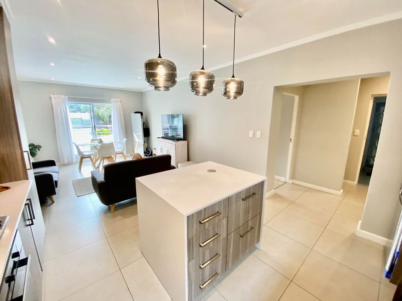 Modern 1-Bedroom apartment for sale in a Quiet Cul-de-Sac - Photo 4